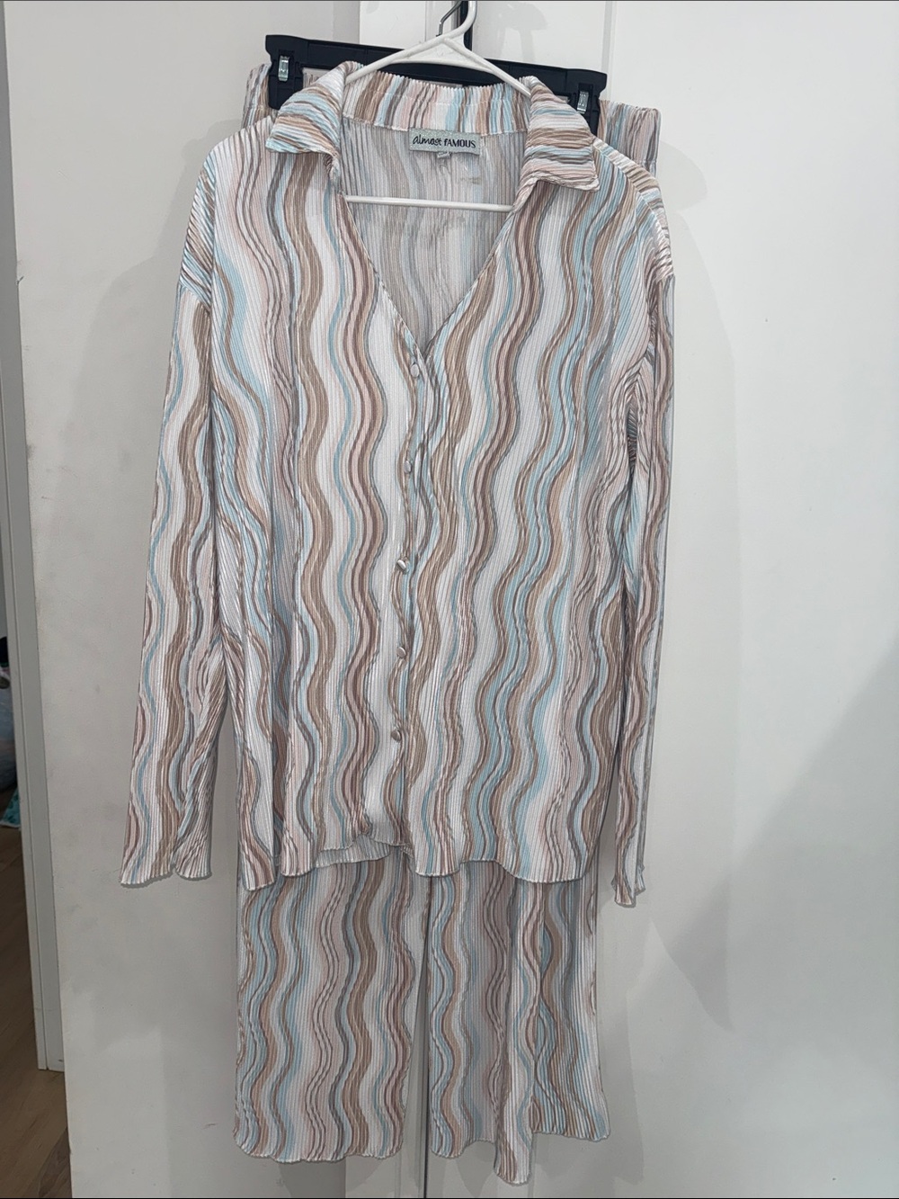 Rainbow Wave-Stripe Pants and Long Sleeve Combo Set in Cream, Light Blue & Brown